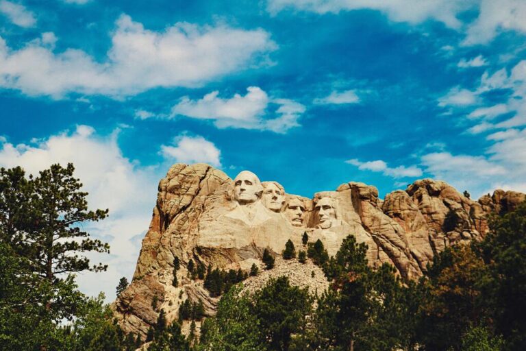The Ultimate Guide to South Dakota Veteran Benefits