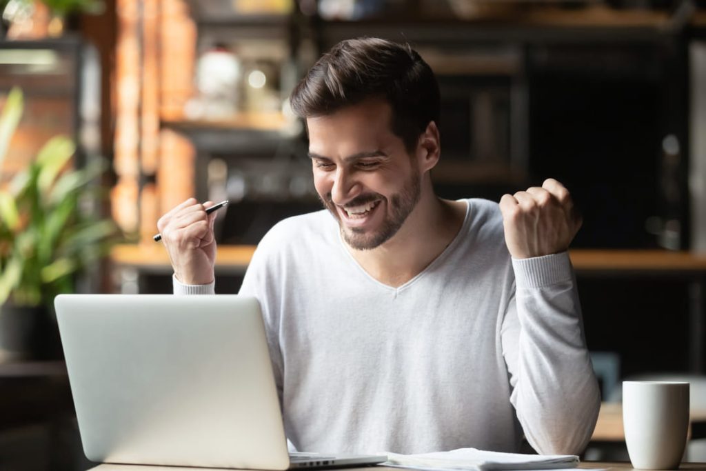 veteran reading about the largest va back pay