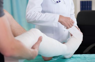 temporary 100 VA disability for knee replacement