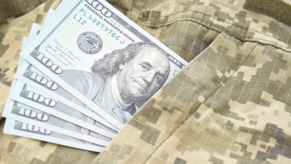 military retiree pay raise 2025