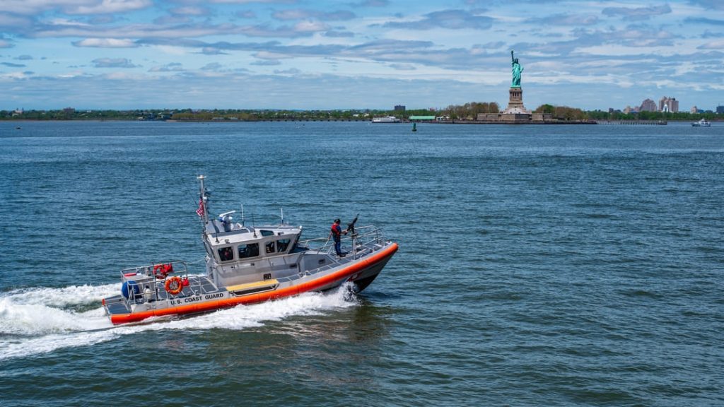 DOES THE COAST GUARD GET VA BENEFITS